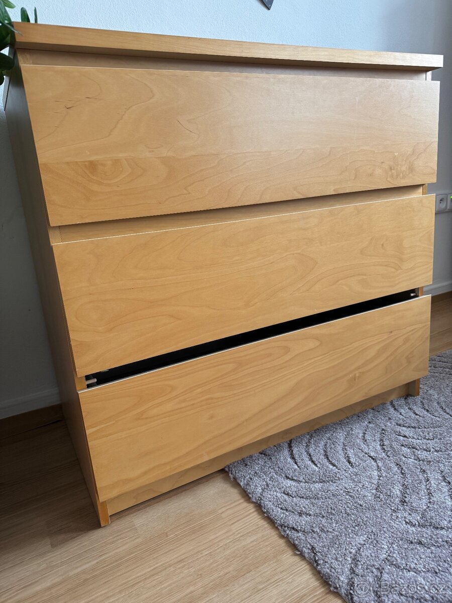Nabízím komodu Ikea - 2