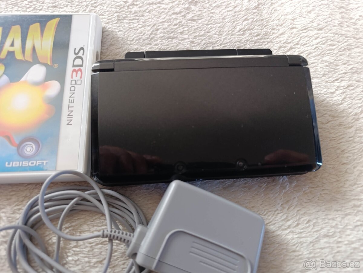 Nintendo 3DS Black EUR + Hra - 2