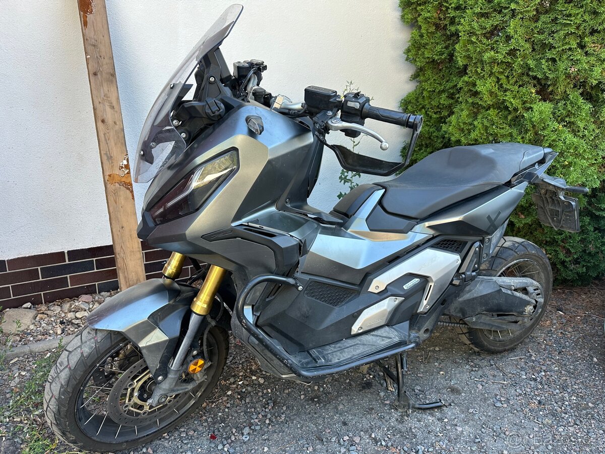 Honda x-adv 750 - 2