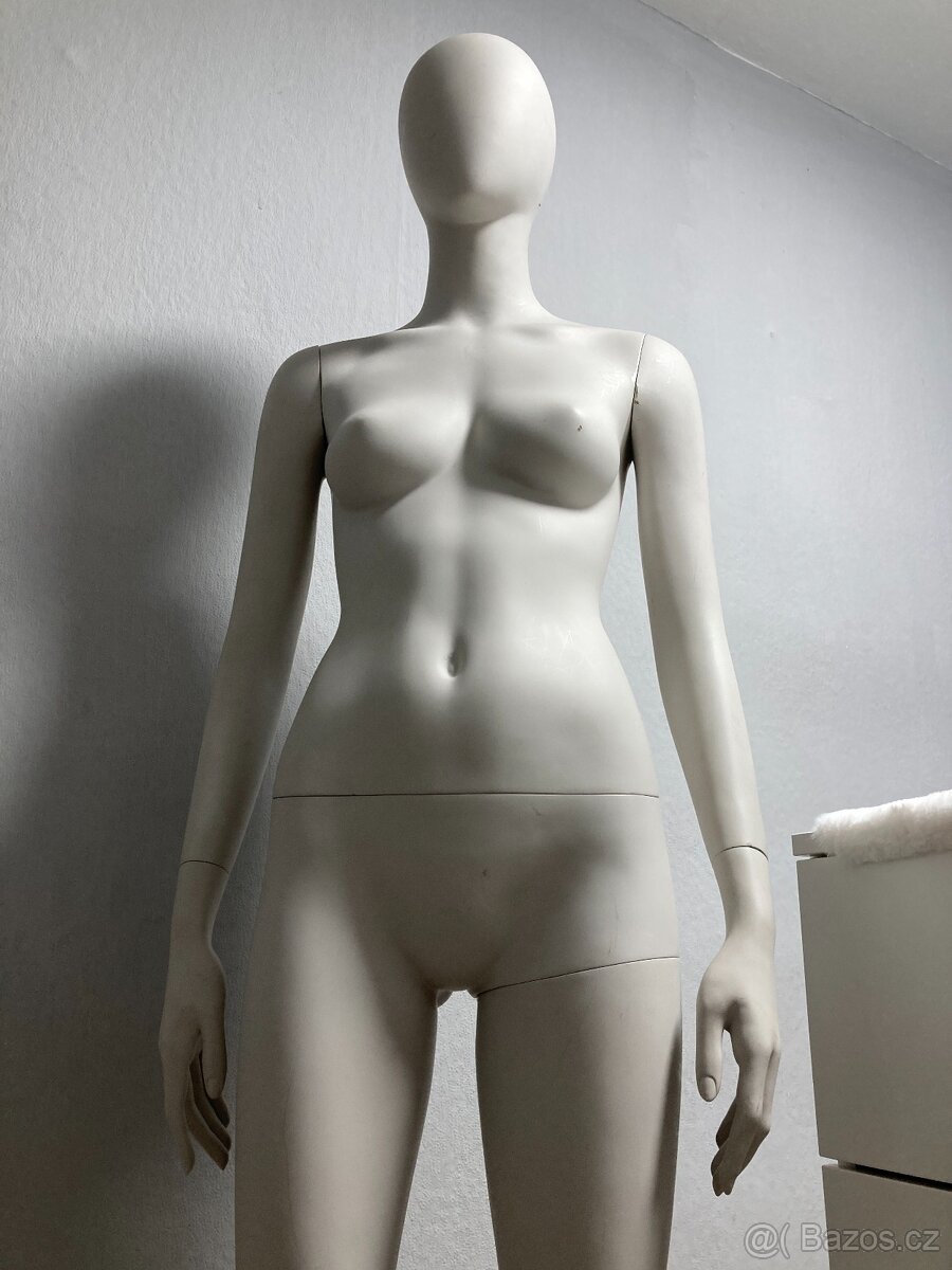 Figurina dámská - 2