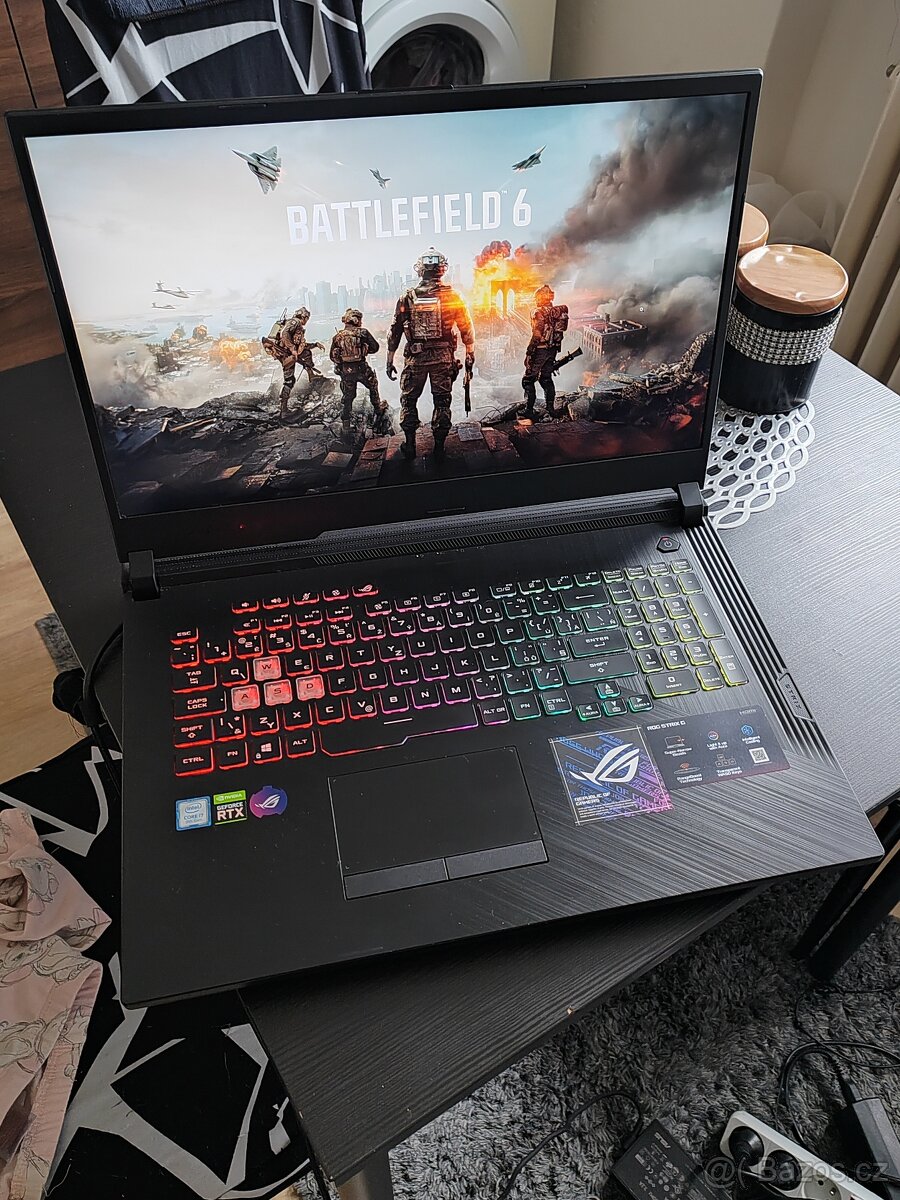 Prodám herní notebook Asus Rog G713 - 2