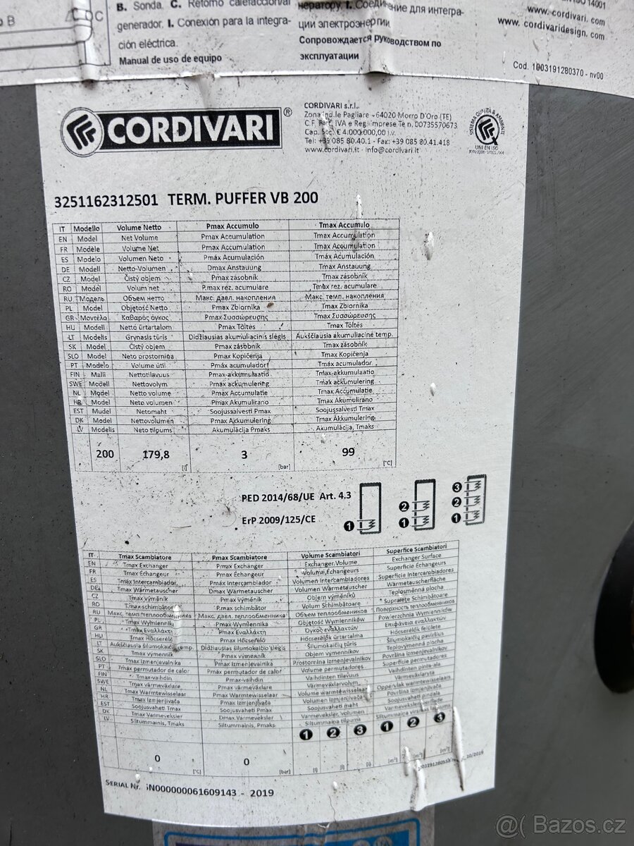 Akumulační nádrž 200 l - 2