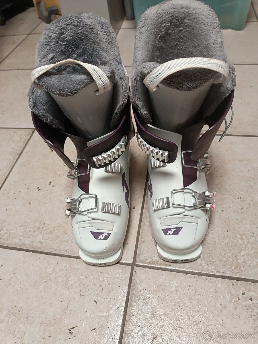 Lyžáky Nordica 24 - 2