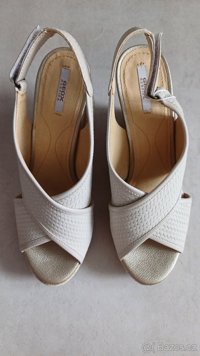 Dámské sandály na klínku/ platformě GEOX - nové - 2