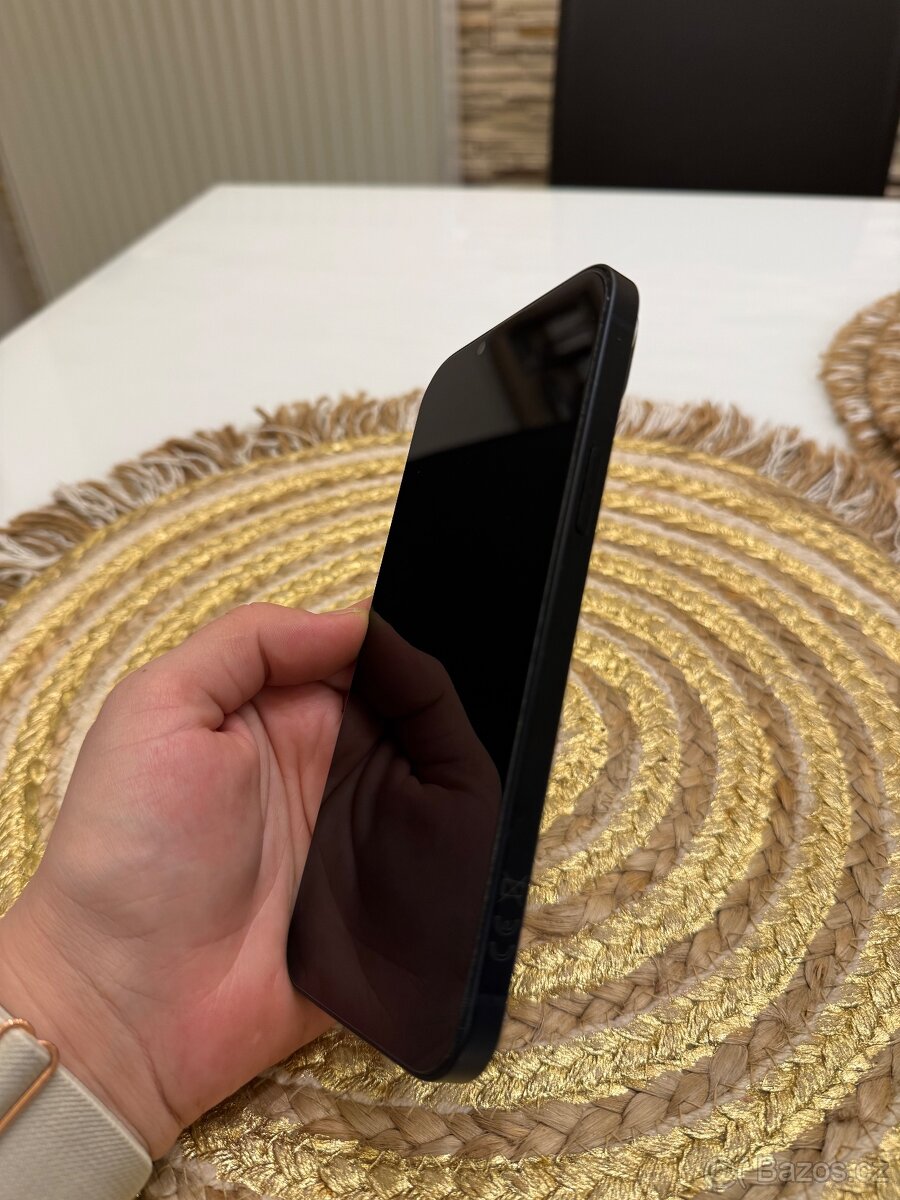 IPhone 14 Plus 128 gb, top stav - 2