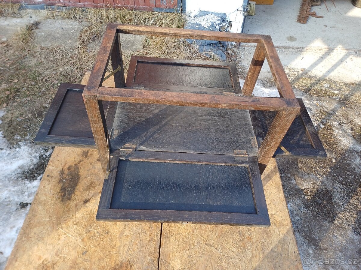 Starožitný servírovací stolek - 2