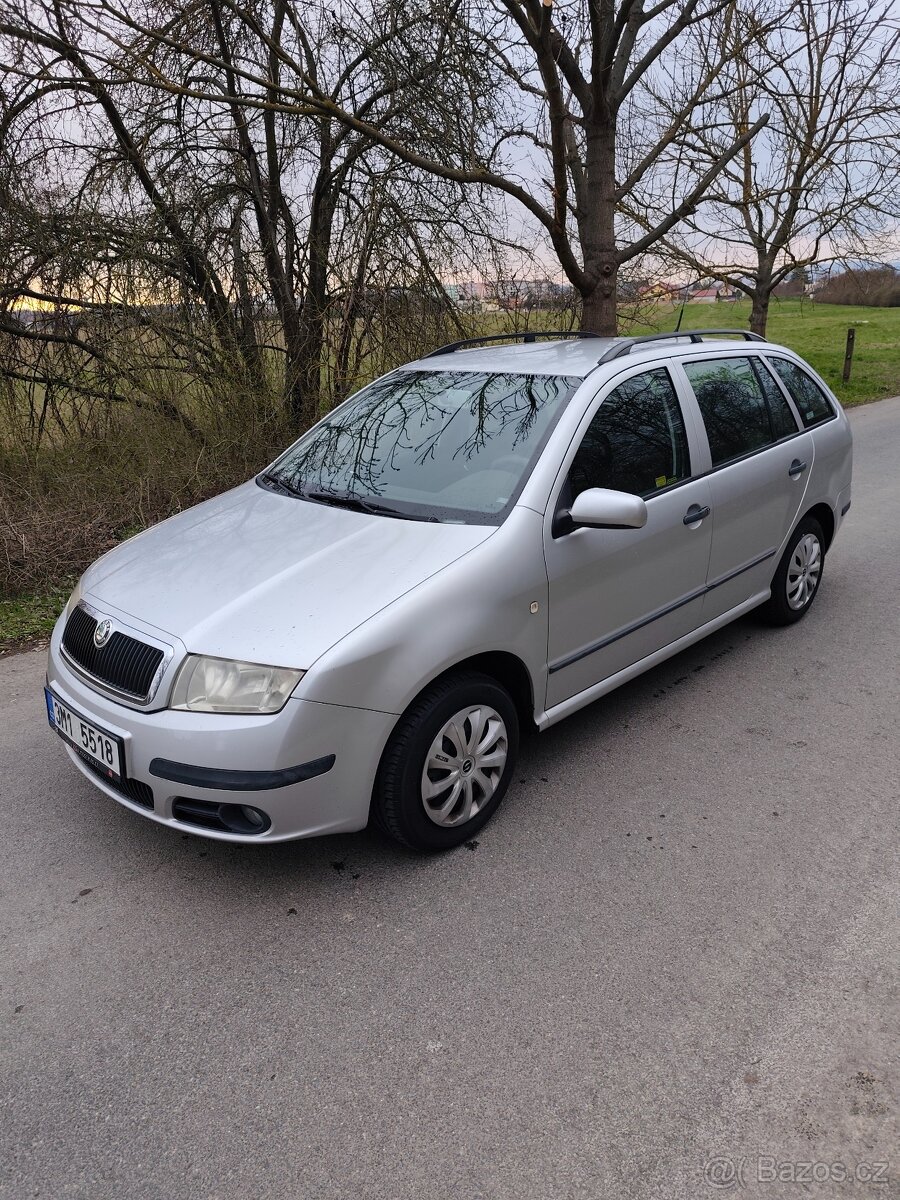 Škoda fabia - 2