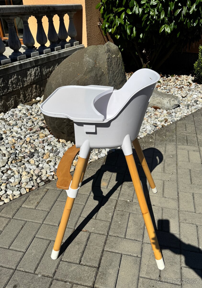 Jídelní židlička - 2