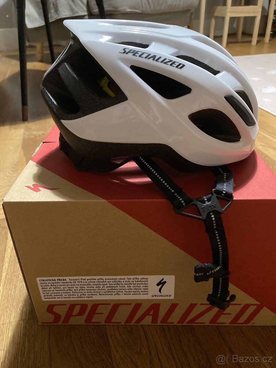Přilba Specialized - 2