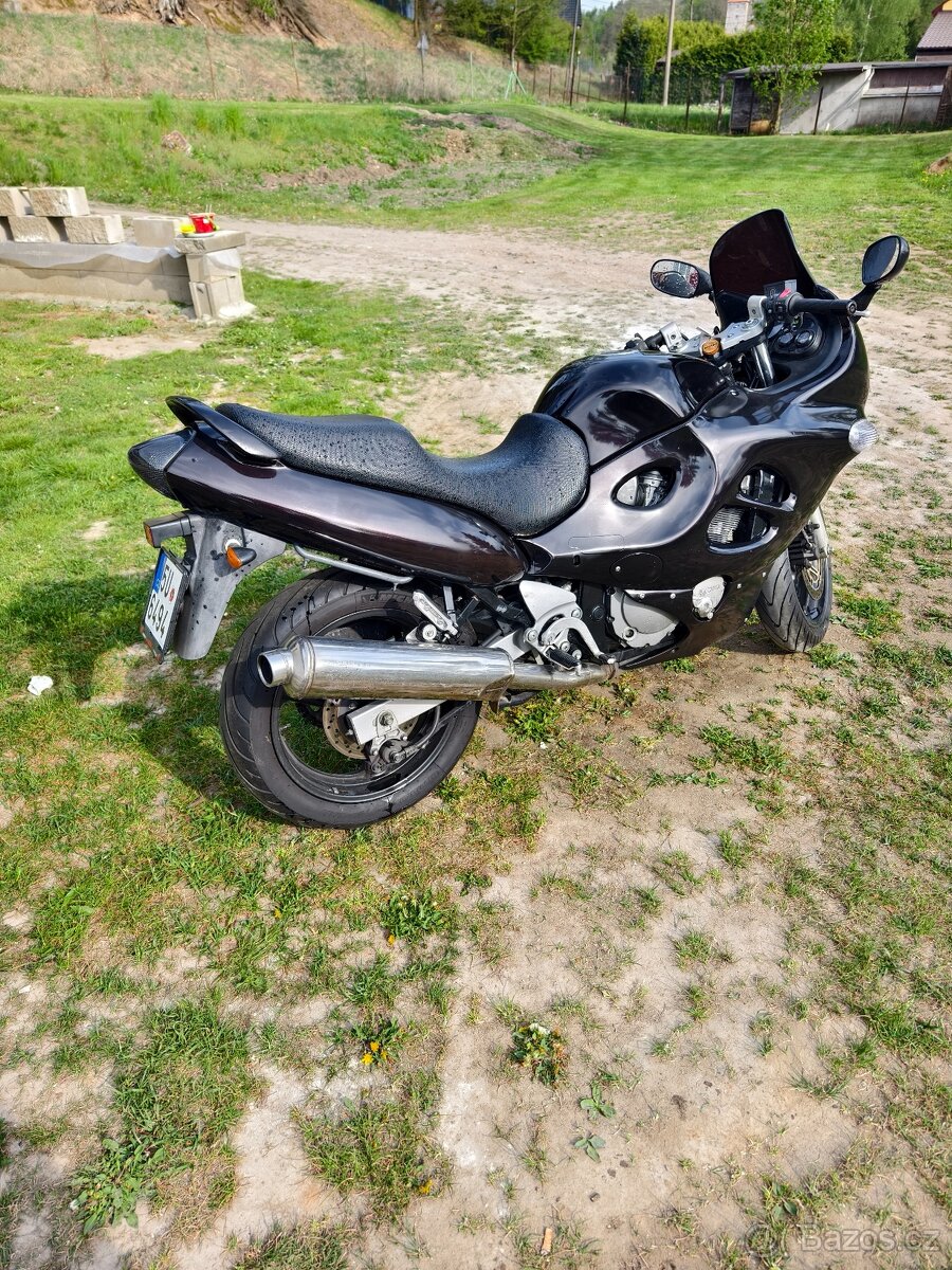 Suzuki GSX 750 F - 2