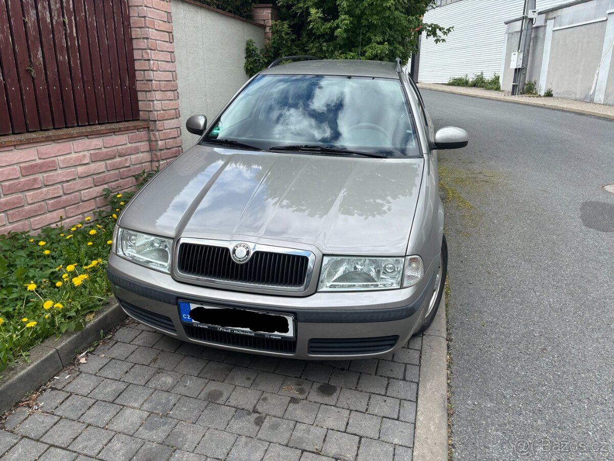 ŠKODA OCTAVIA Combi 1,6 TOUR,75KW - 2