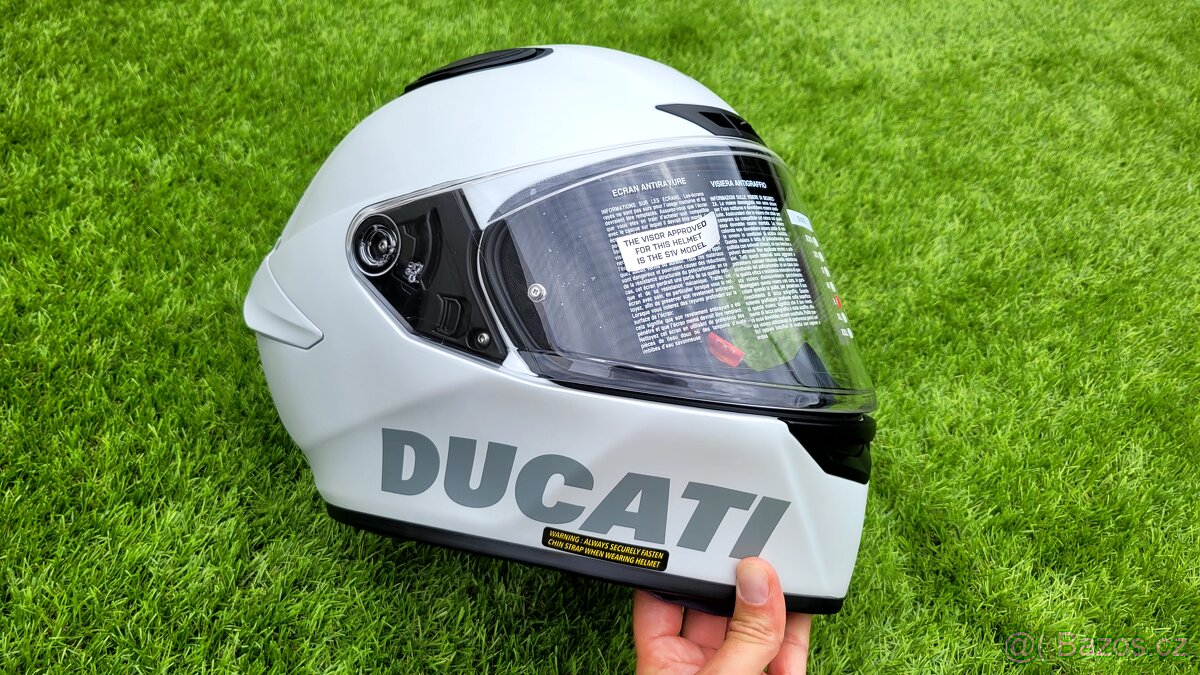 Přilba Ducati Airoh - 2