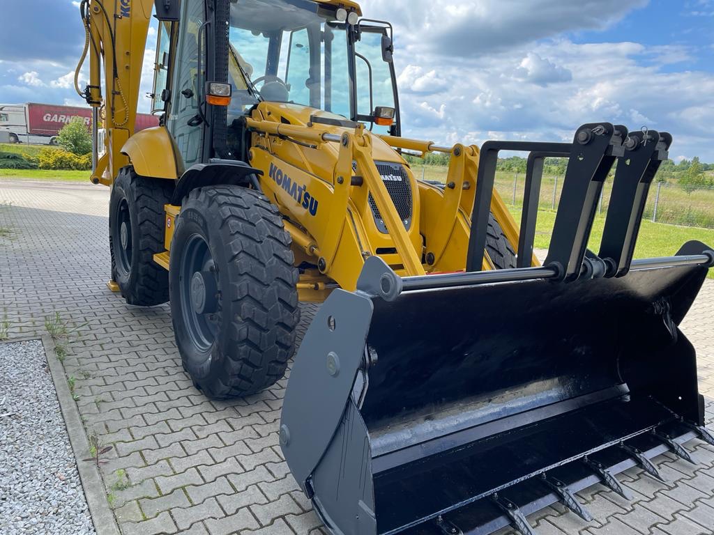 Komatsu WB97s - 2