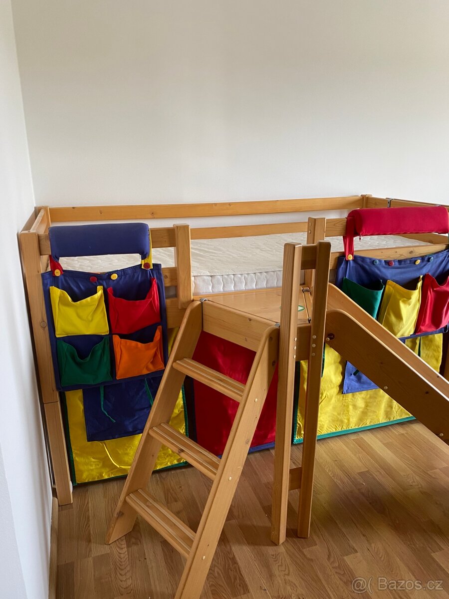 Postel DOMESTAV - 2