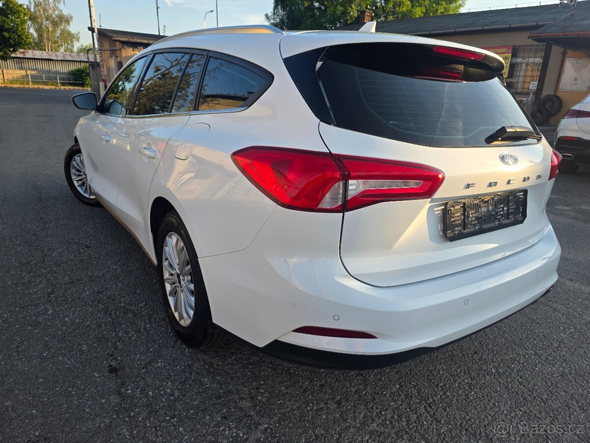 Ford Focus combi 1.5 TDCi Cool&Connect 120PS ,odpč DPh - 2