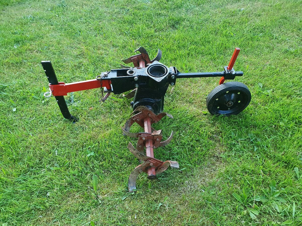 Prodám Vari Tera Honda rotavátor do těžkých půd - 2