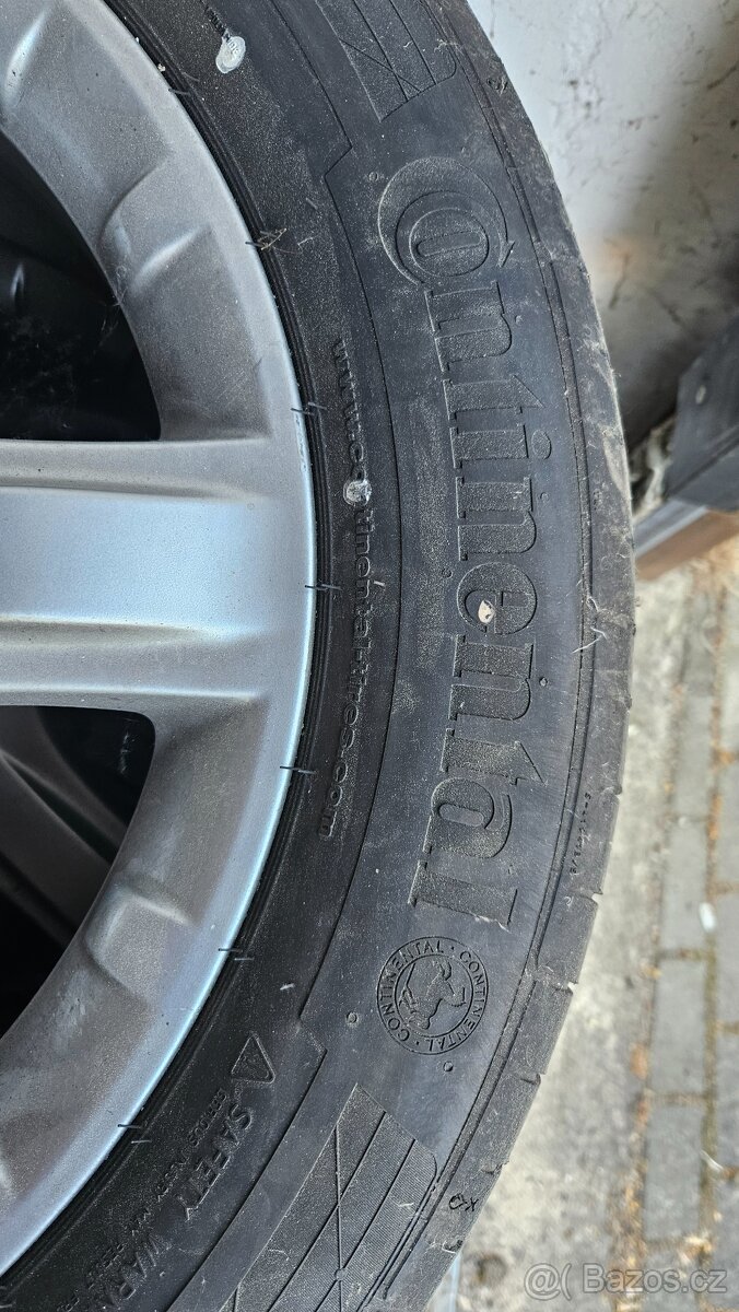 Mercedes R w251 kola a letni pneu - 2