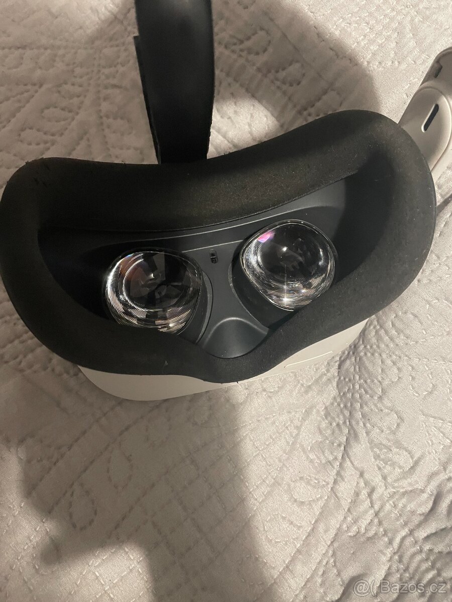 Meta Oculus Quest 2 64GB - 2
