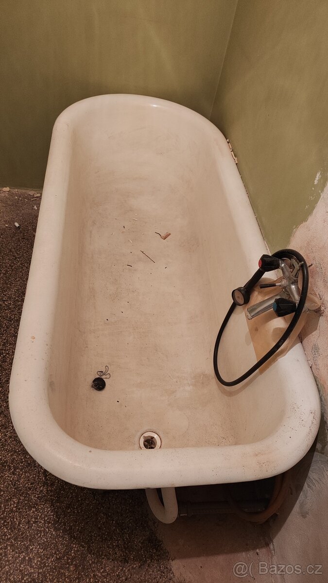 Litinová vana na nožičkách - 2