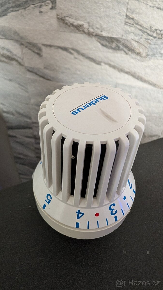 Termostatické hlavice Buderus 9ks - 2