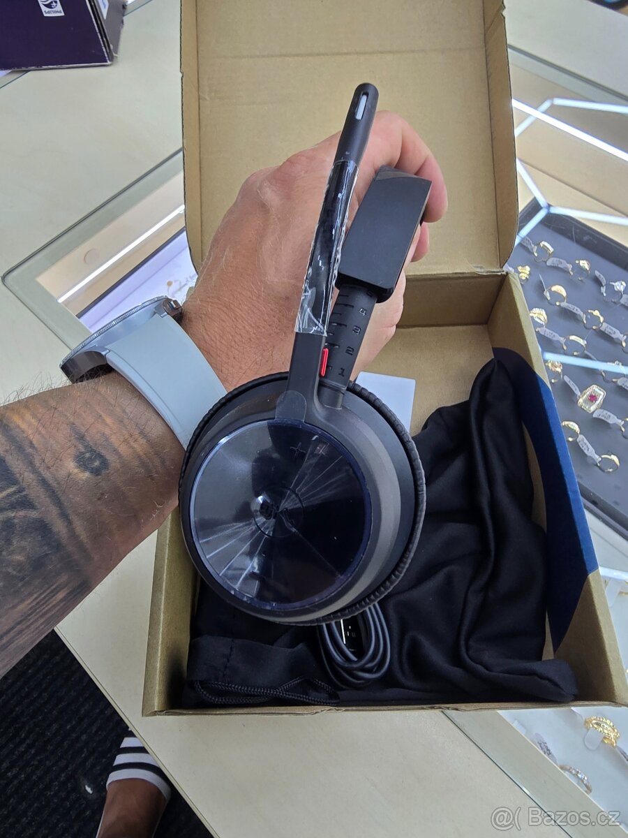 Profesionální sluchátka Voyager 4310 UC - Nové - 2