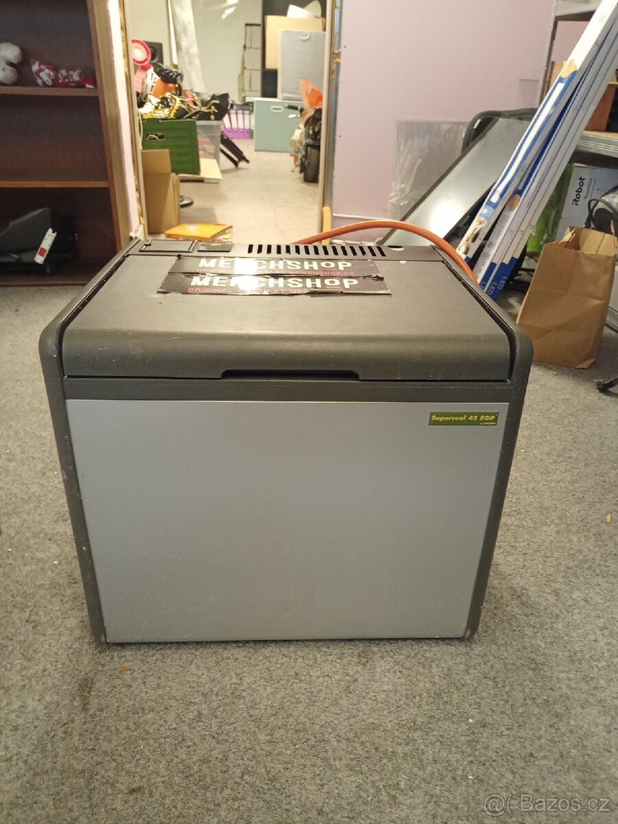 Lednice do auta na plyn - 2