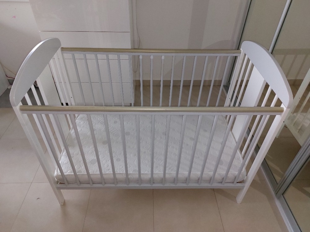 Dětská postýlka - 2