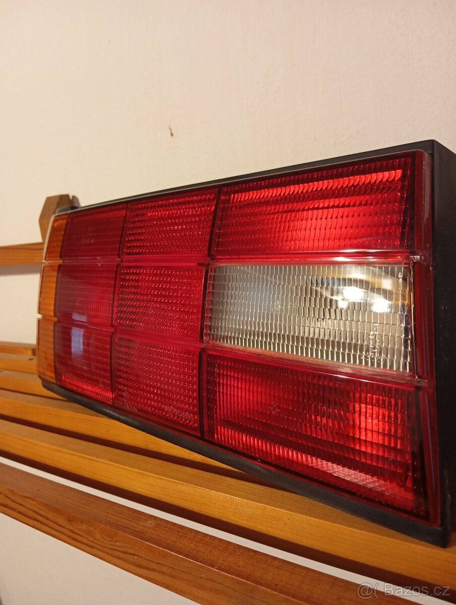 Levé světlo BMW e30 - 2