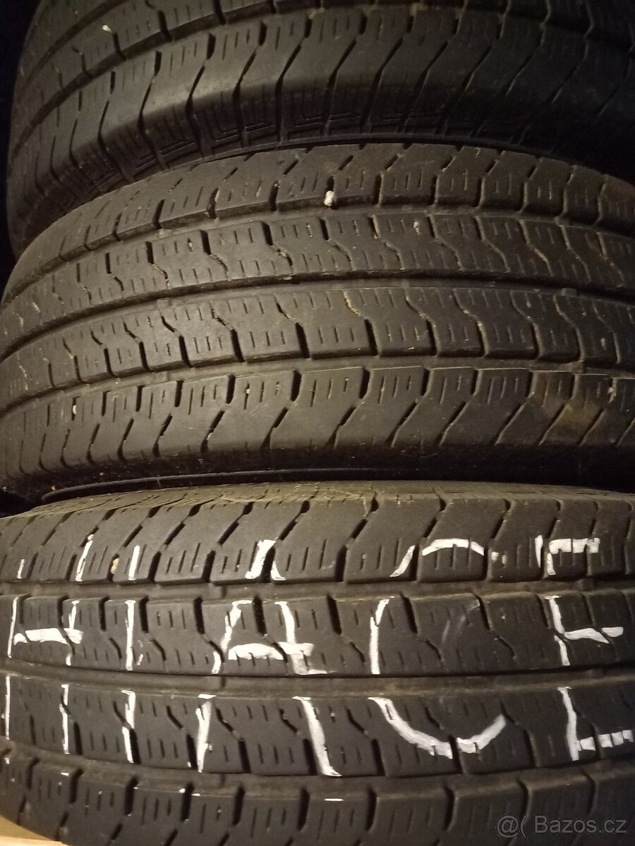 Kola na Toyotu hiace - 2