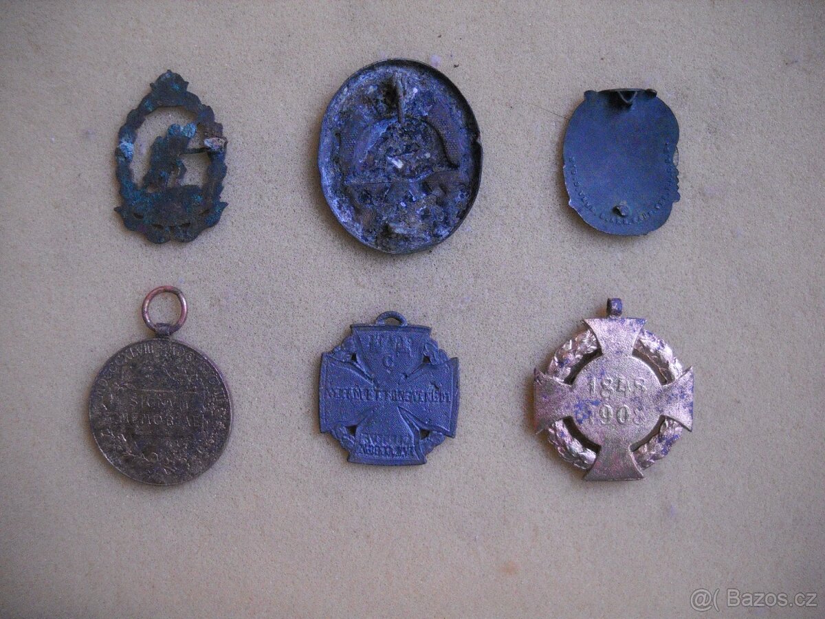 Odznaky-medaile - 2