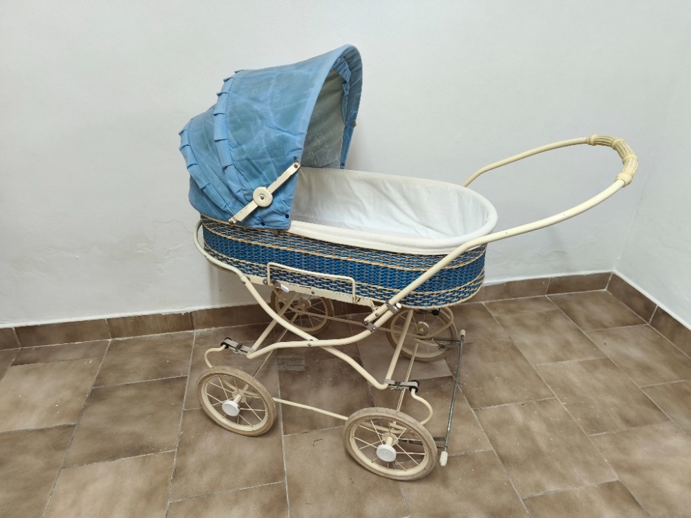 Retro kočárek Romance modrý - 2