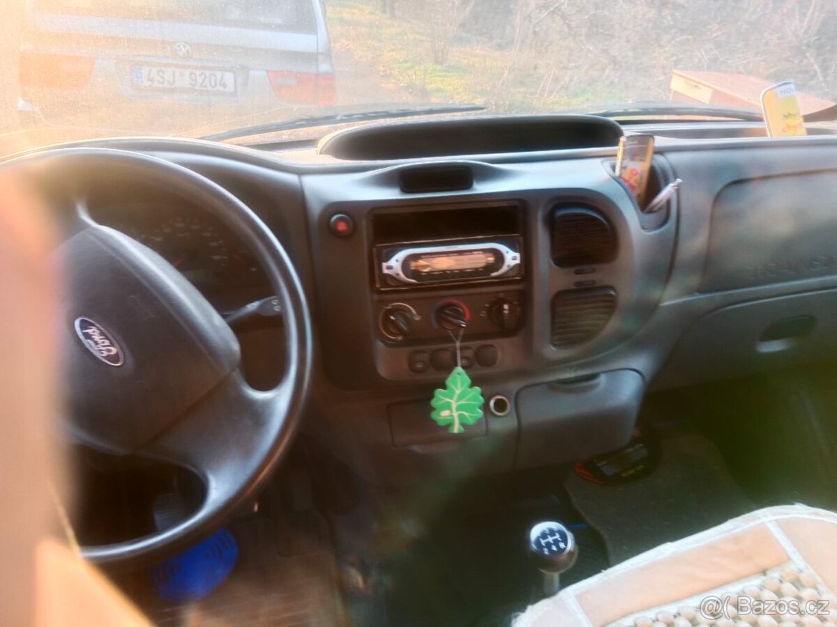 Ford Transit T350 – 9 míst - 2