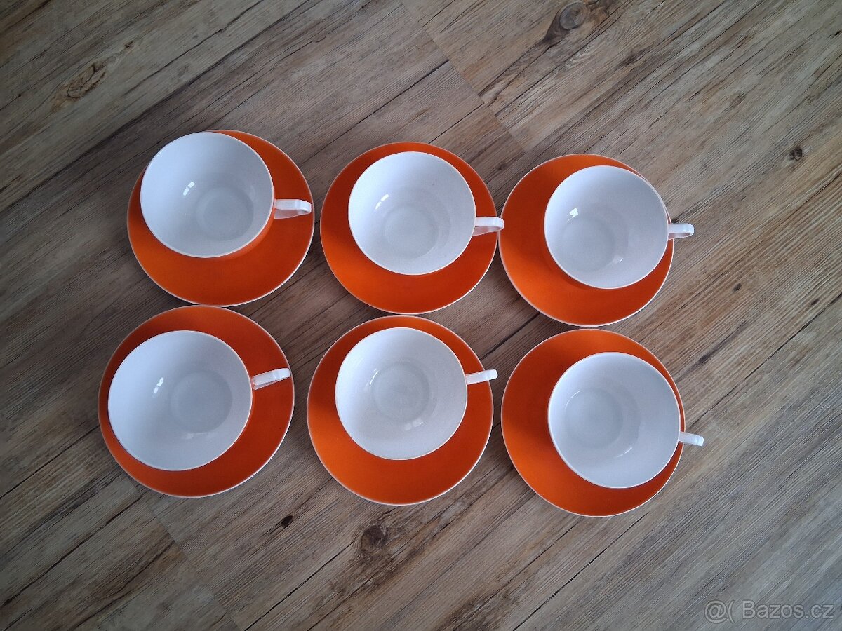 Šálky s podšálky - 2