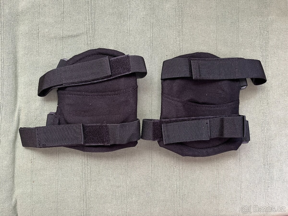 Chrániče kolen - 2