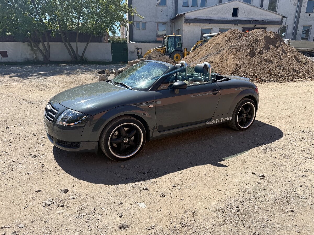 Audi TT Cabrio - 2