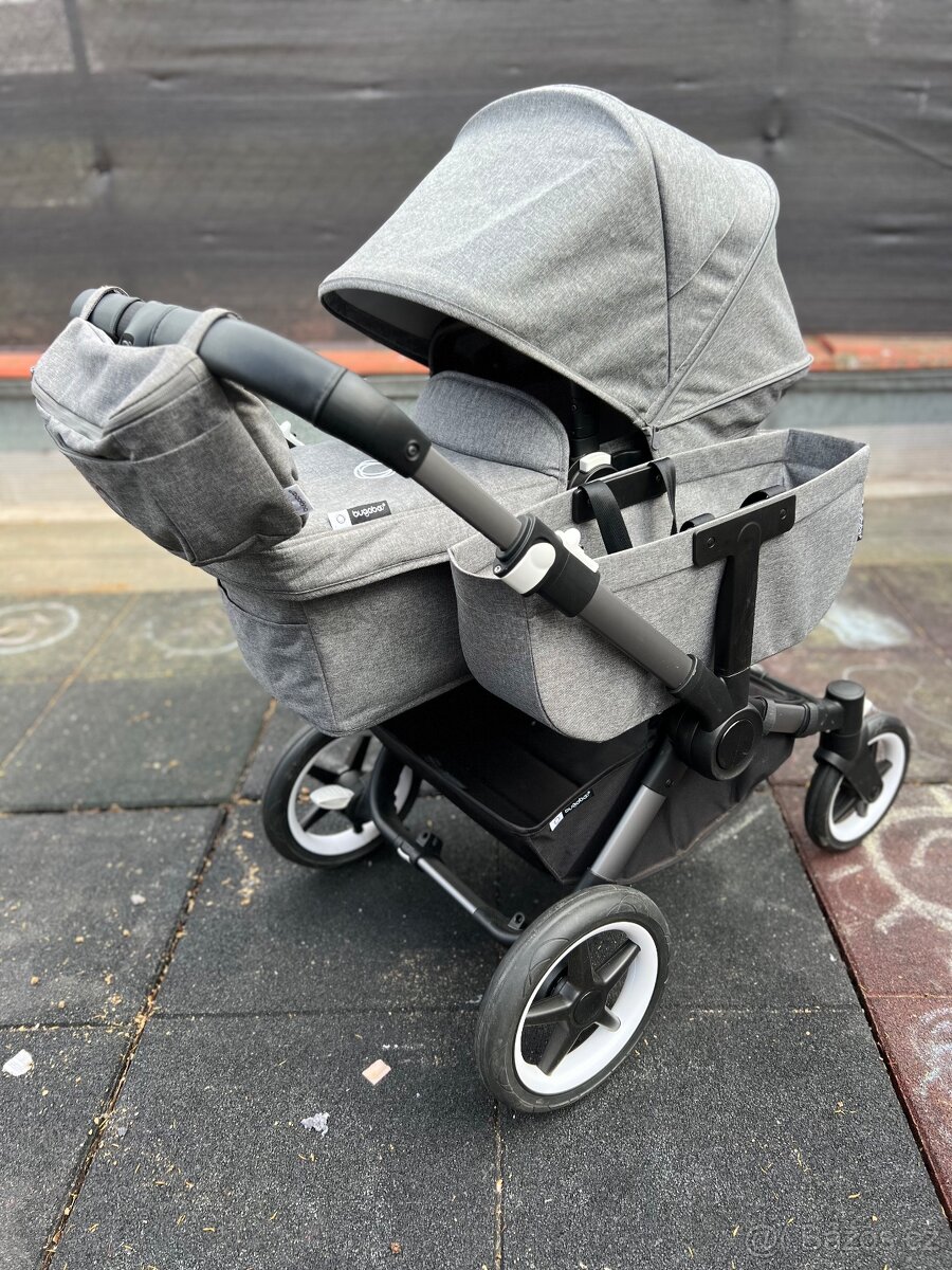 Zánovní Bugaboo Donkey 5 Duo s bohatým příslušenstvím - 2