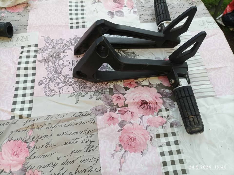 Yamaha Fazer FZ6 S2 - díly č. 2. - 2