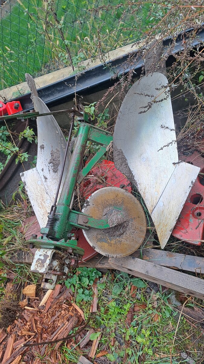 Pluh pon 25 za malotraktor - 2