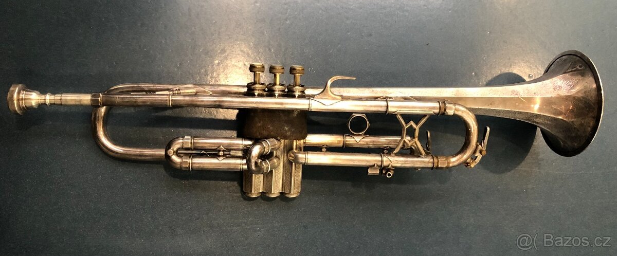 Arigra osmihranná trumpeta 1925-1937 - 2