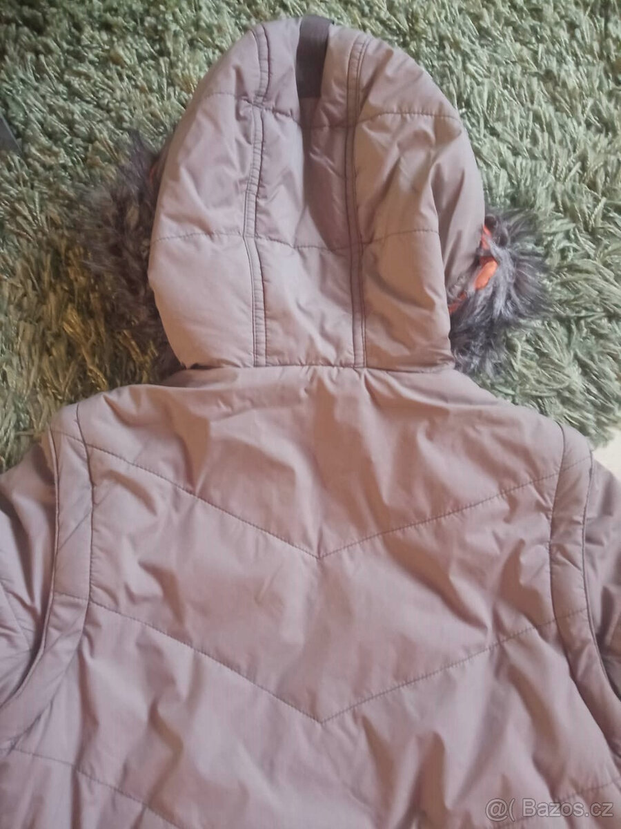 Hnědá zimní bunda vel.134/140 (vesta 2v1) - 2