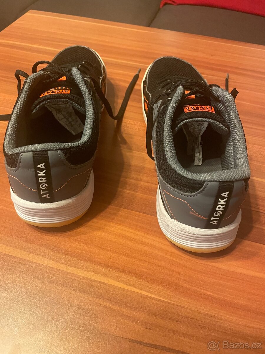 Atorka H100 házenkářské boty Faster šedo-černé - 2