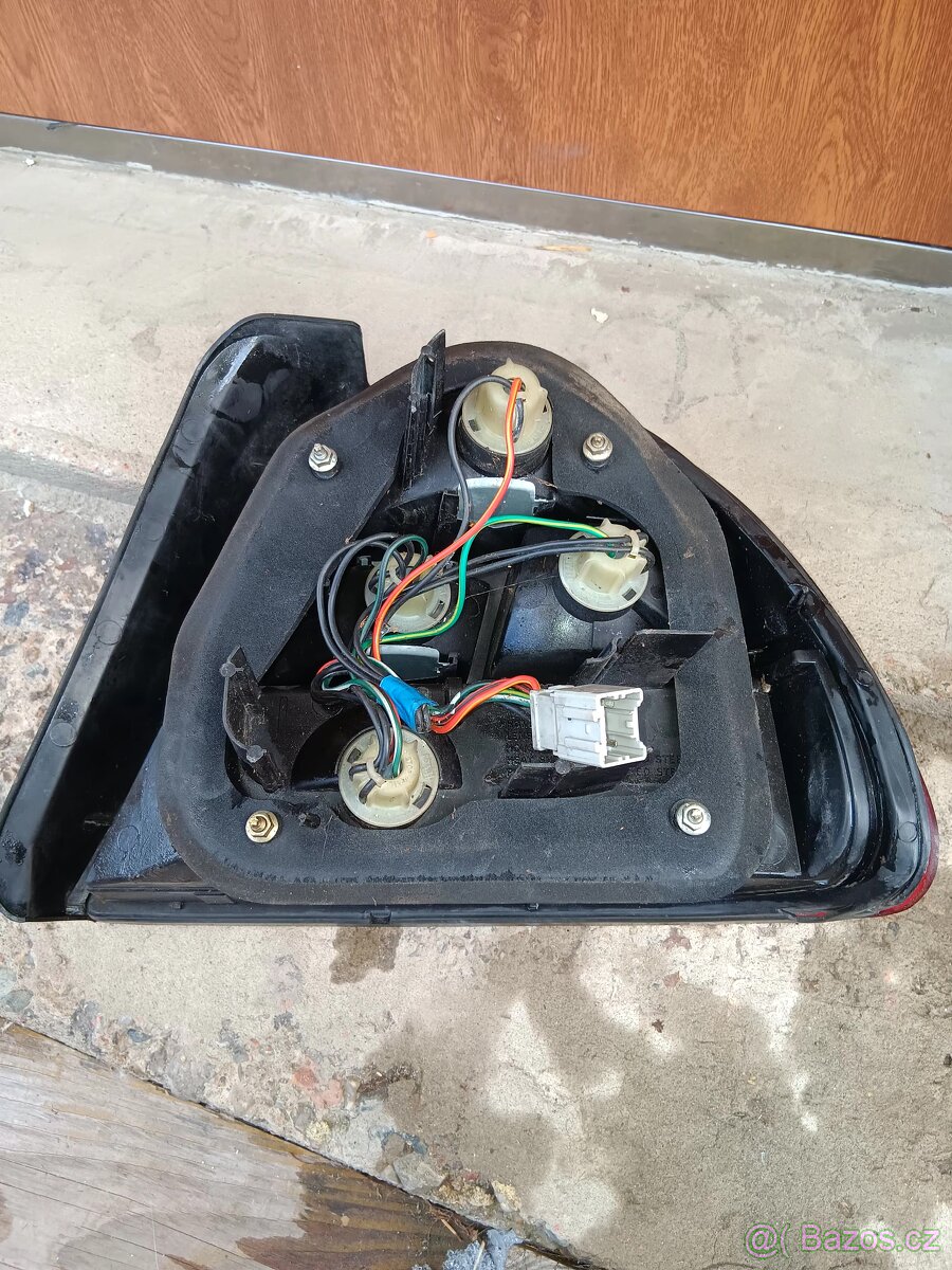 Honda Civic 6g anglan náhradní dily - 2