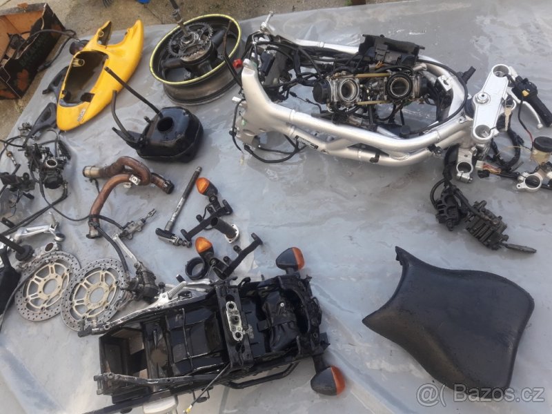 suzuki SV 650 dily - 2