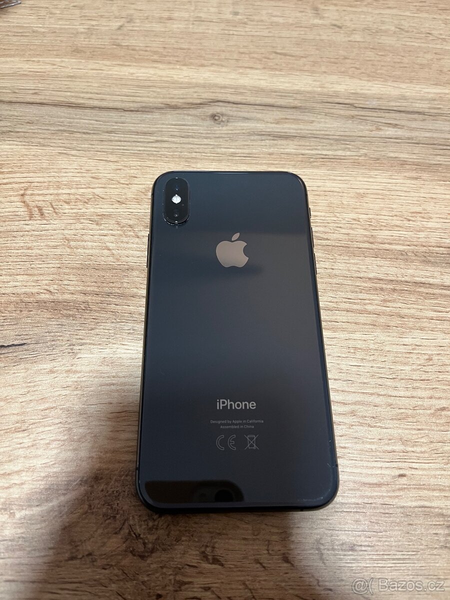 Prodám IPhone XS 64gb - kupován nový. - 2