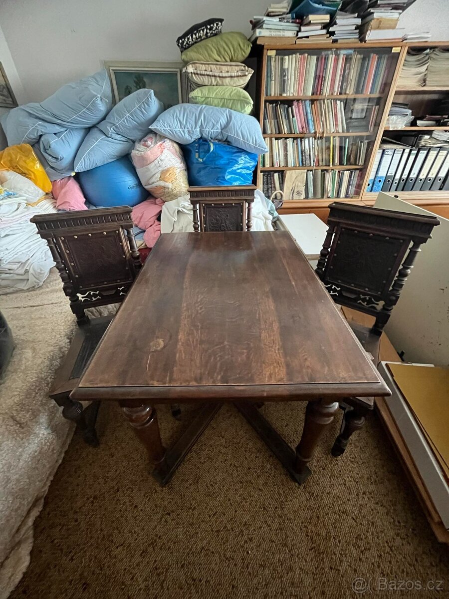 Starožitný stůl - 2