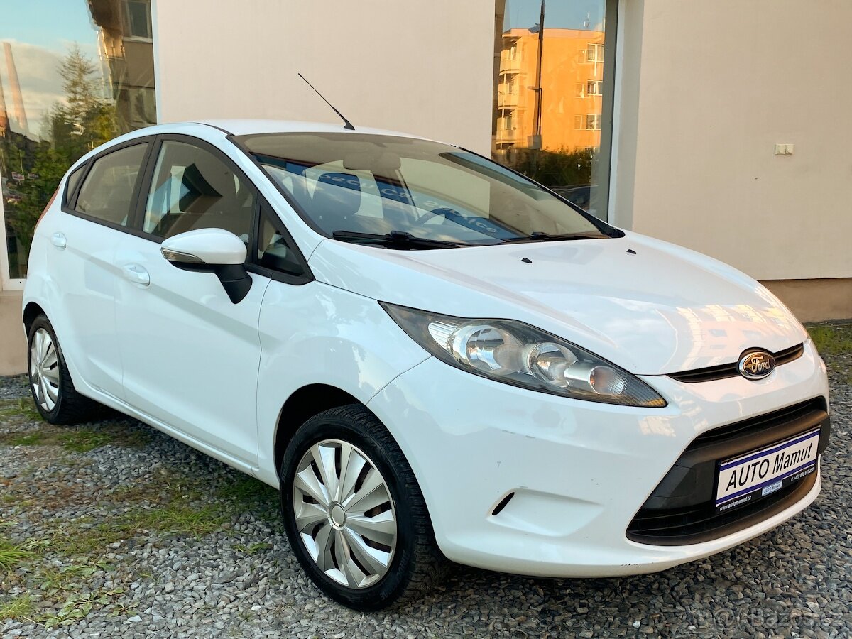 Ford Fiesta, 1.6 TDCI 70kW klimatizace - 2