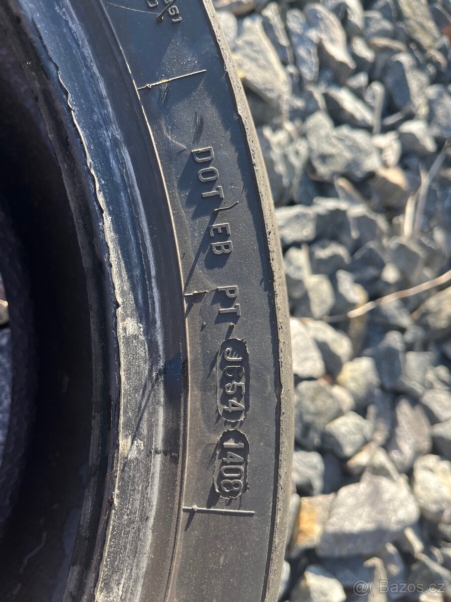 Pneu Pirelli supercorsa 180/55 r17 - 2