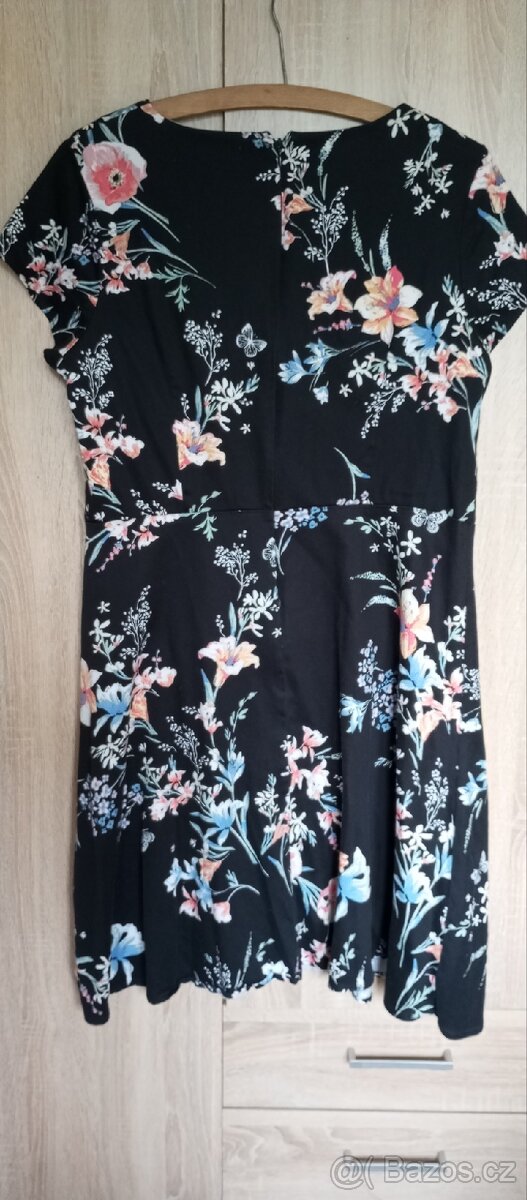 Dámské šaty,vel.44 - 2