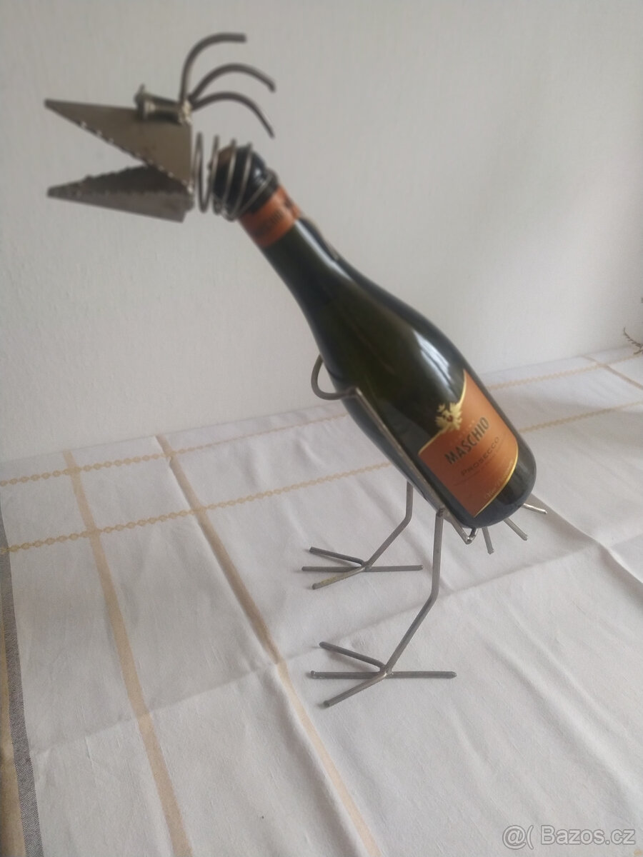 Stojánek na víno - 2