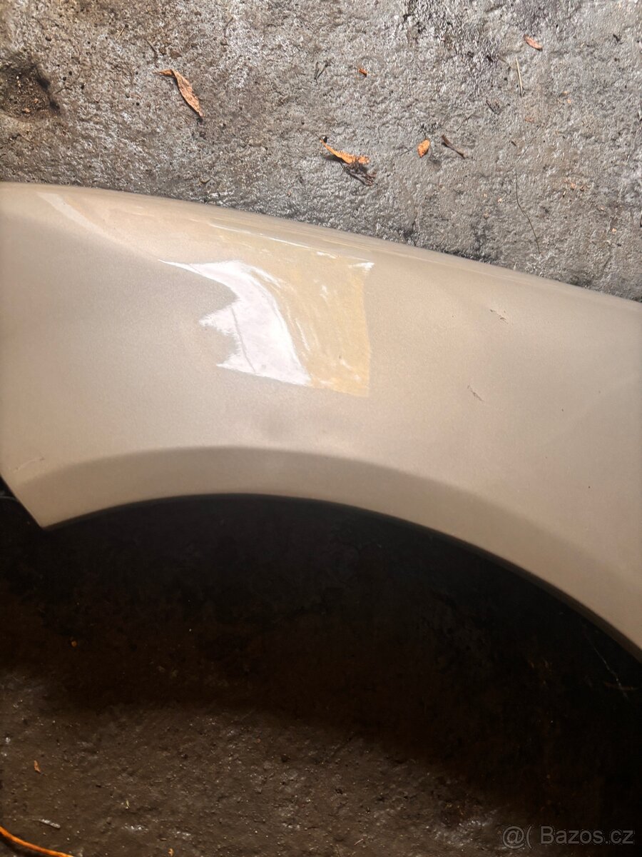 Levy blatnik Skoda Fabia 1 - 2